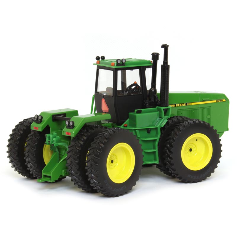 (B&D) 1/32 John Deere 8760 4WD Tractor, 13th Annual Plow City Farm Toy Show, 4th in Series