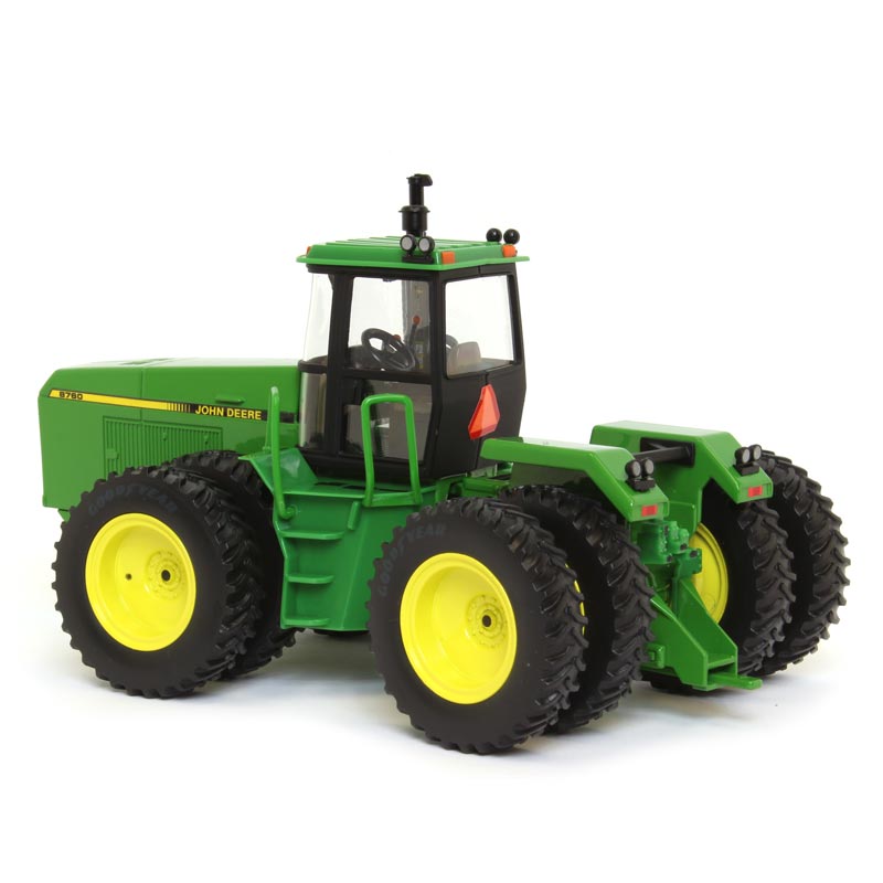 (B&D) 1/32 John Deere 8760 4WD Tractor, 13th Annual Plow City Farm Toy Show, 4th in Series