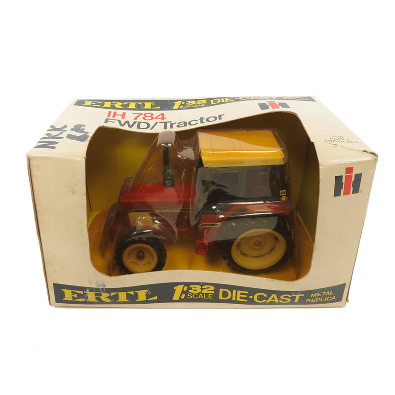 (B&D) 1/32 International 784 Tractor with Cab - Damaged Item