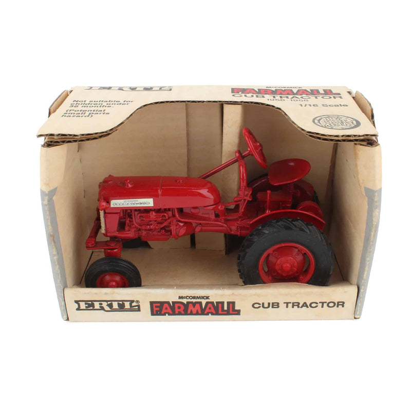 1/16 International Harvester Farmall Cub Tractor, 1956-1958 by ERTL