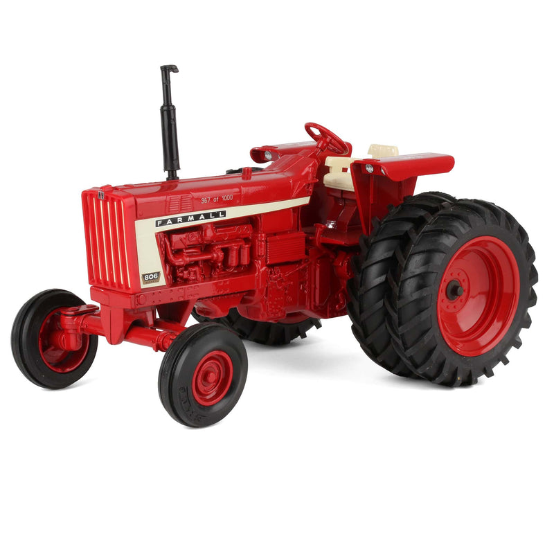 1/16 Farmall 806 Diesel Open Station Tractor with Wide Front and Duals by ERTL, Western Minnesota IH EXPO #/1000