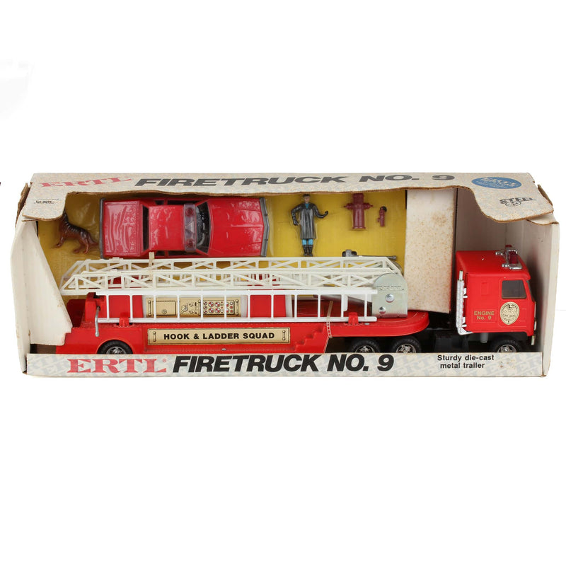 Midville Fire Department Engine #9 Hook & Ladder Squad with Car and Accessaries by ERTL