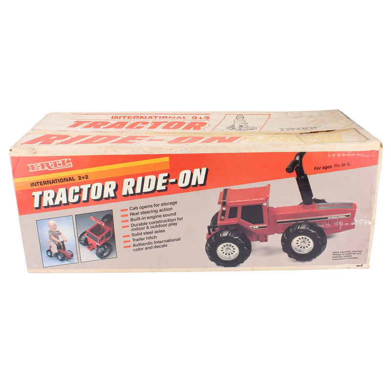 International Harvester 2+2 Ride On Tractor by ERTL