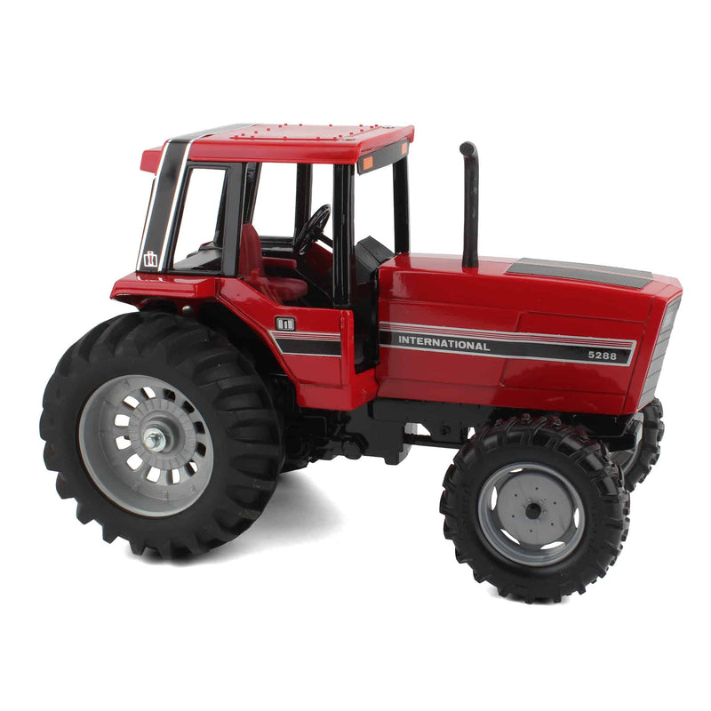 1/16 International Harvester 5288 Tractor with MFD by ERTL, 1984 Special Edition