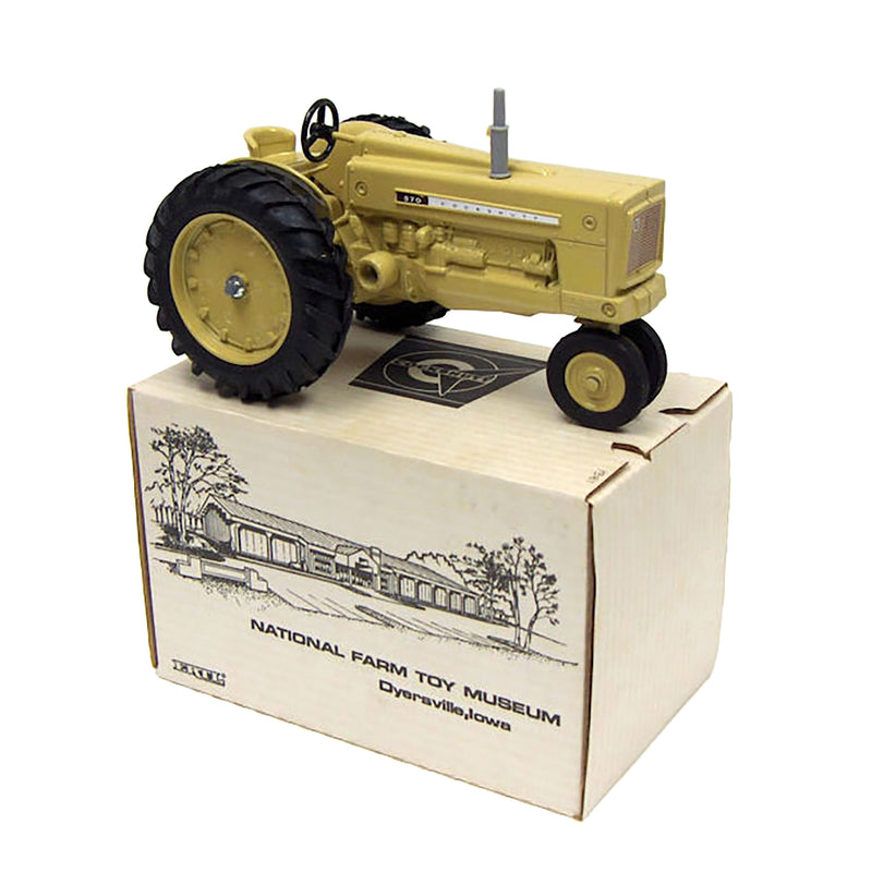 1/16 Cockshutt 570 Tractor by ERTL, 1987 National Farm Toy Museum