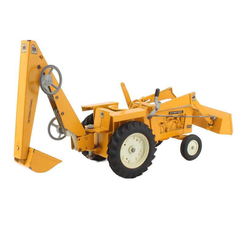 (B&D) 1/16 International 3444 Tractor with Loader and Backhoe by ERTL - Damaged Item, LOOSE