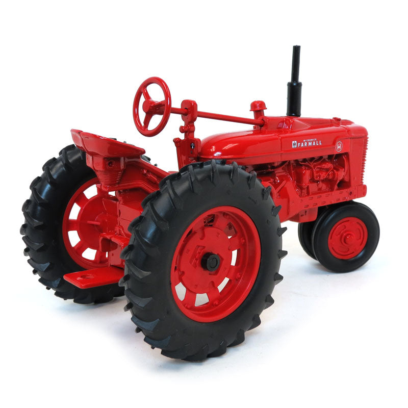 1/16 IH Farmall Model H Narrow Front Tractor by ERTL - LOOSE