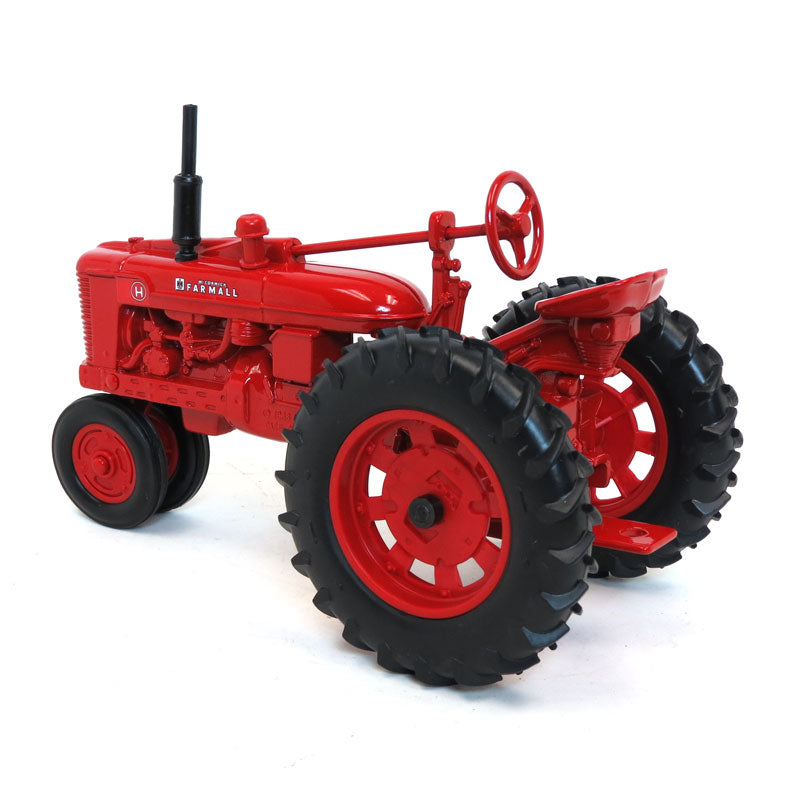 1/16 IH Farmall Model H Narrow Front Tractor by ERTL - LOOSE
