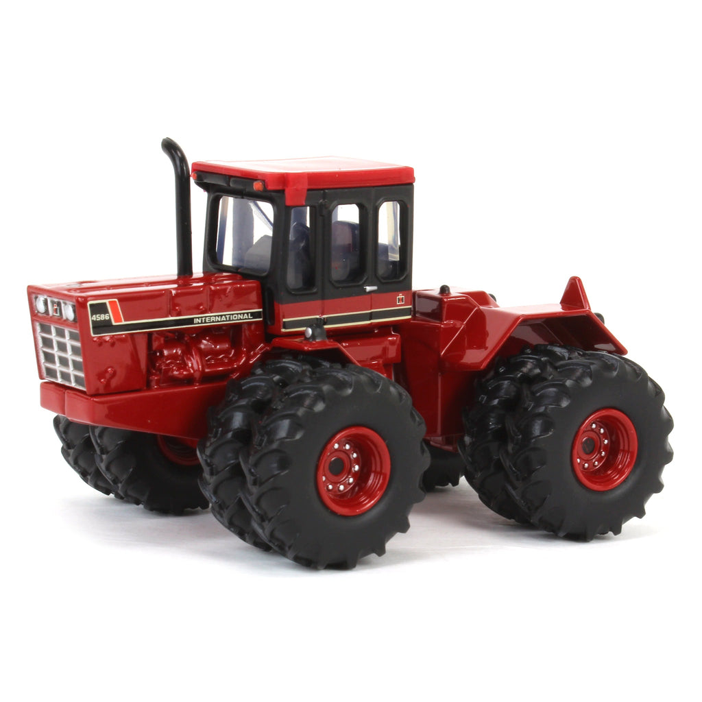 1/64 International Harvester 4586 Tractor with Front & Rear Duals
