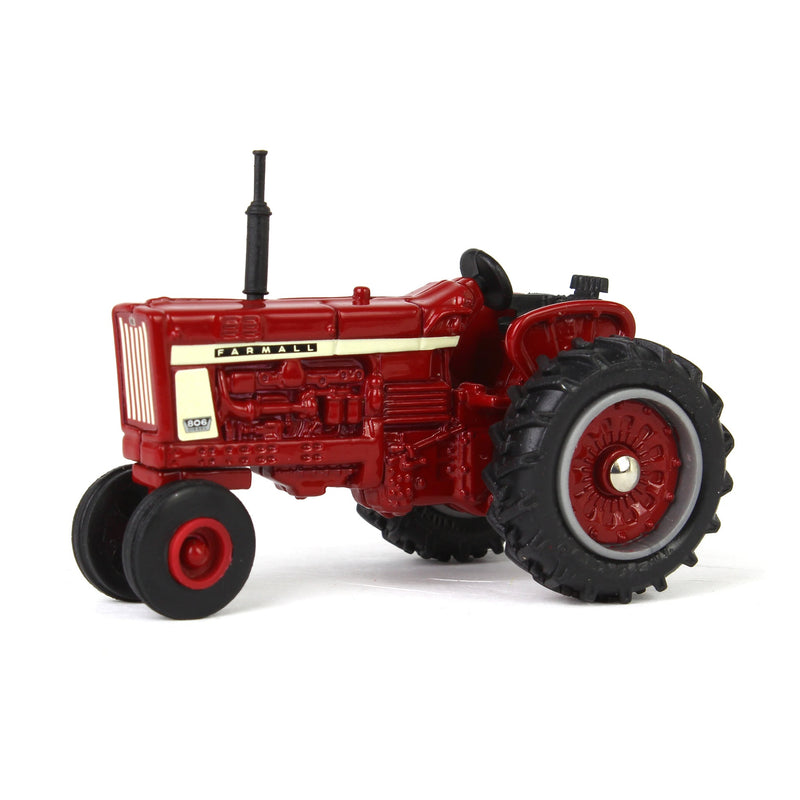 1/64 IH Farmall 806 with Clamshell Fenders, ERTL Replica Play
