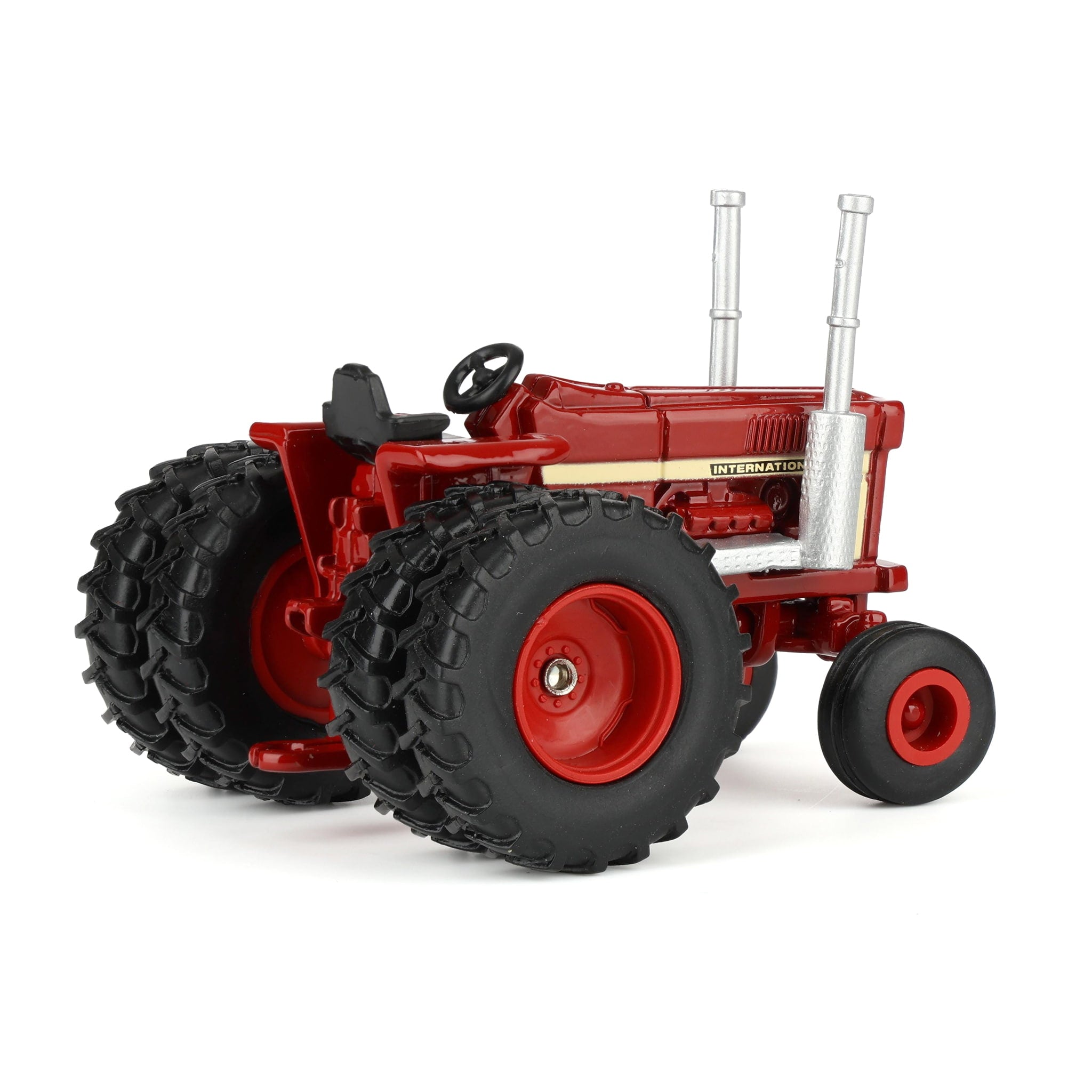 1/64 International Harvester 1468 Open Station Tractor with Duals