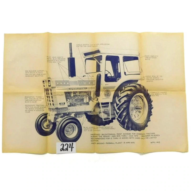 1/16 International 1476 Stars & Stripes Tractor by ERTL, USA 250