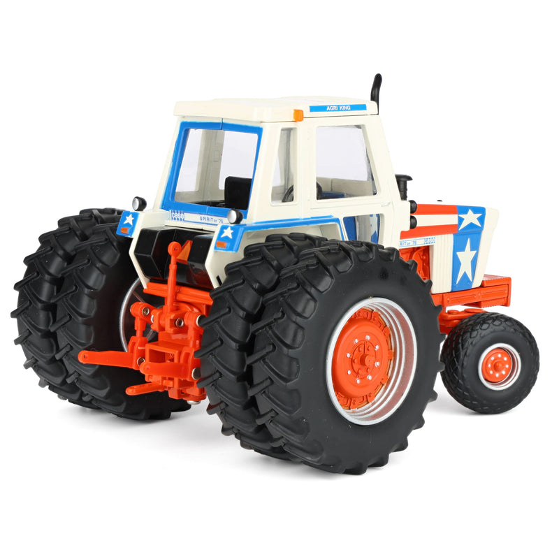 1/32 Case 1570 Spirit of '76 Stars & Stripes Tractor with Rear Duals by ERTL, 2026 Farm Show One-Time Production