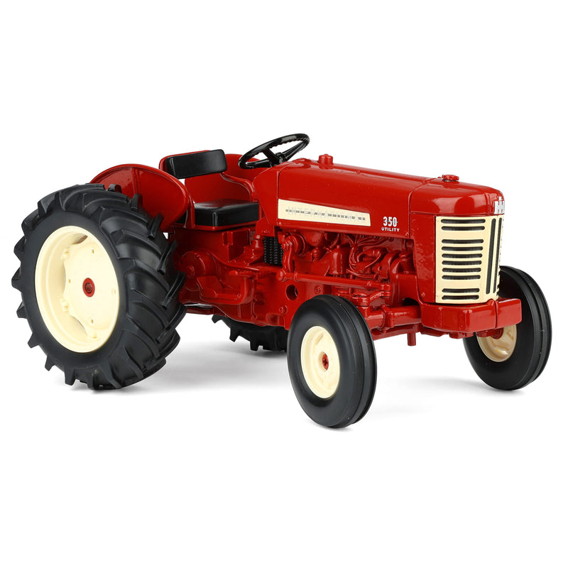 1/16 International Harvester 350 Utility Tractor with Wide Front by ERTL