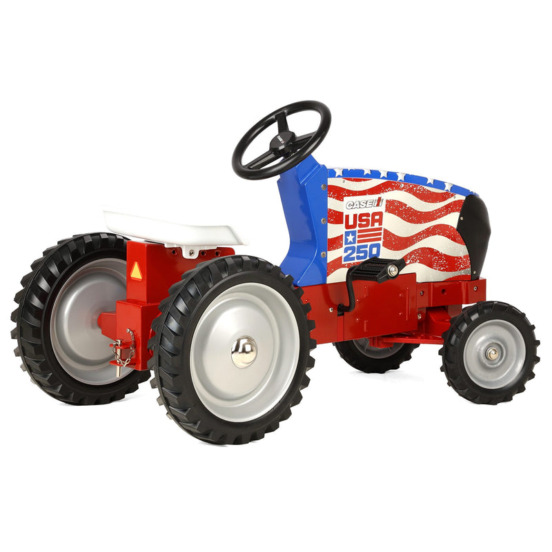 Case IH Magnum Stars & Stripes Pedal Tractor by ERTL, USA 250