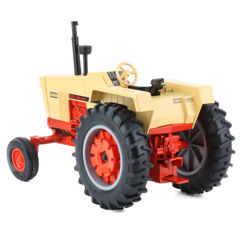 1/16 Case 1070 Agri King Tractor with Fenders, by ERTL - LOOSE