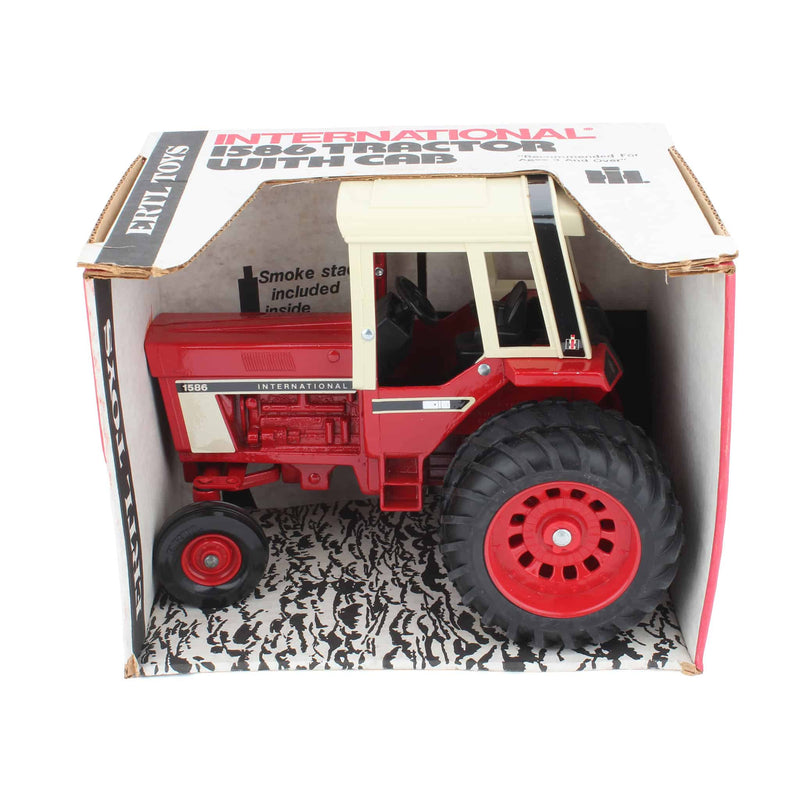 1/16 International Harvester 1586 Tractor with Cab & Duals by ERTL