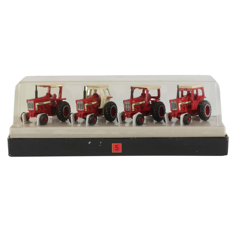 (B&D) 1/64 #5 International Harvester 66 Series Set of Four - Damaged Box