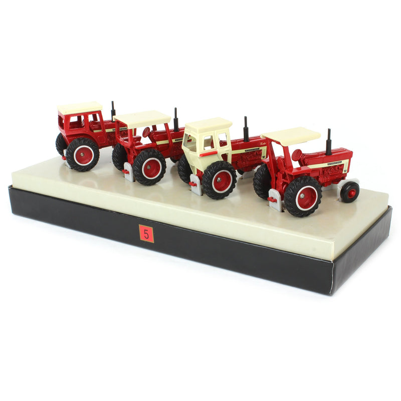 1/64 International Harvester 66 Series Limited Edition Set #5