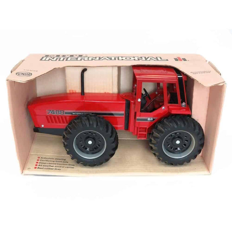1/16 International Harvester 7488 2+2 Tractor, Made in the USA by ERTL