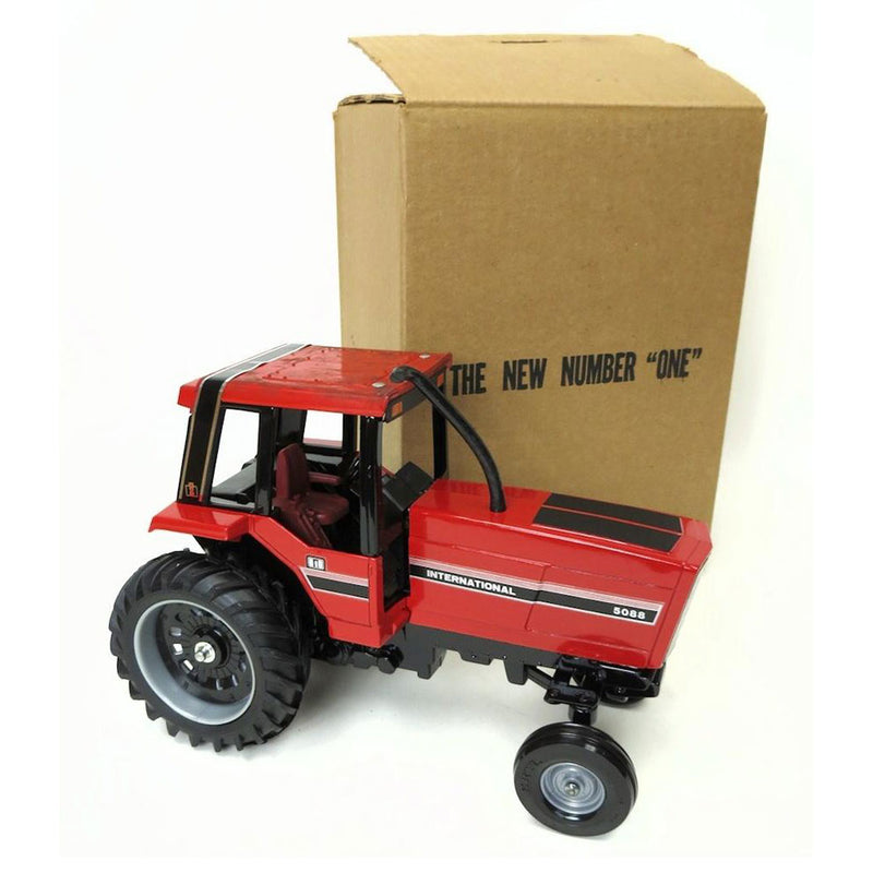 1/16 International Harvester 5088 Tractor with 2-Wheeel Drive & Long Muffler by ERTL, 1981 Special Edition