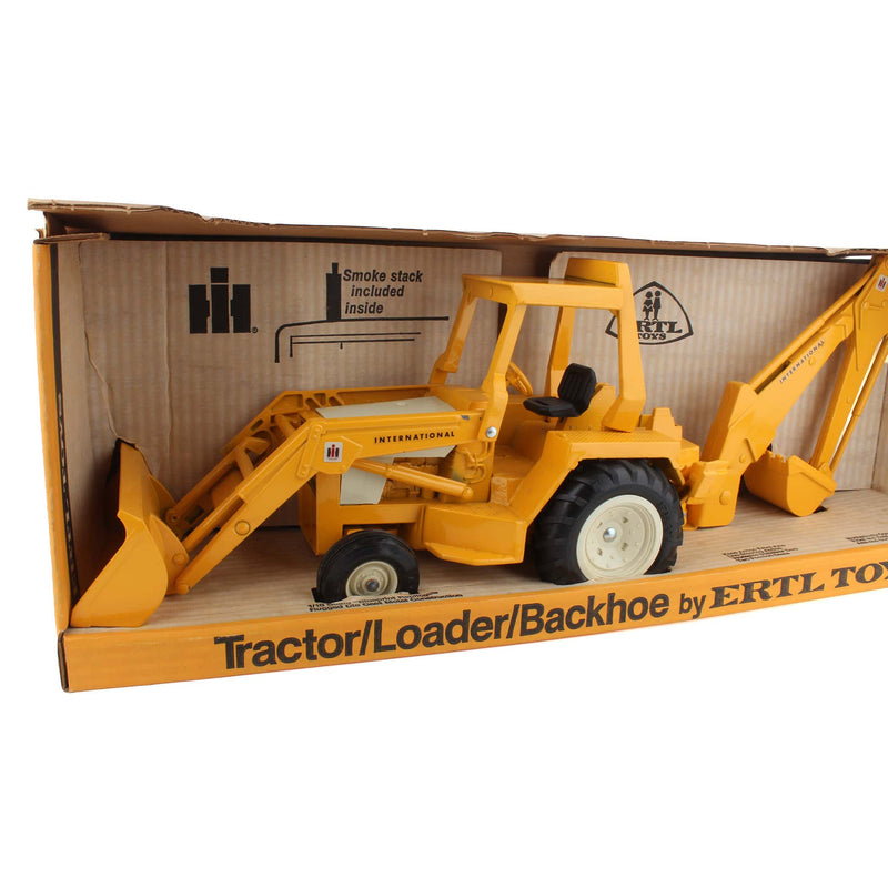 1/16 International Harvester  Loader/Backhoe by ERTL, Made in the USA