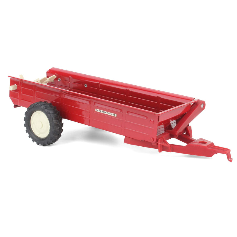 1/16 International Harvester Single Axle Manure Spreader - Loose, No Box