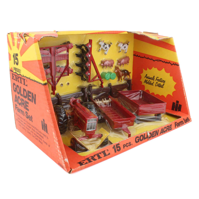 1/32 IH Golden Acre 15 Piece Farm Set by ERTL