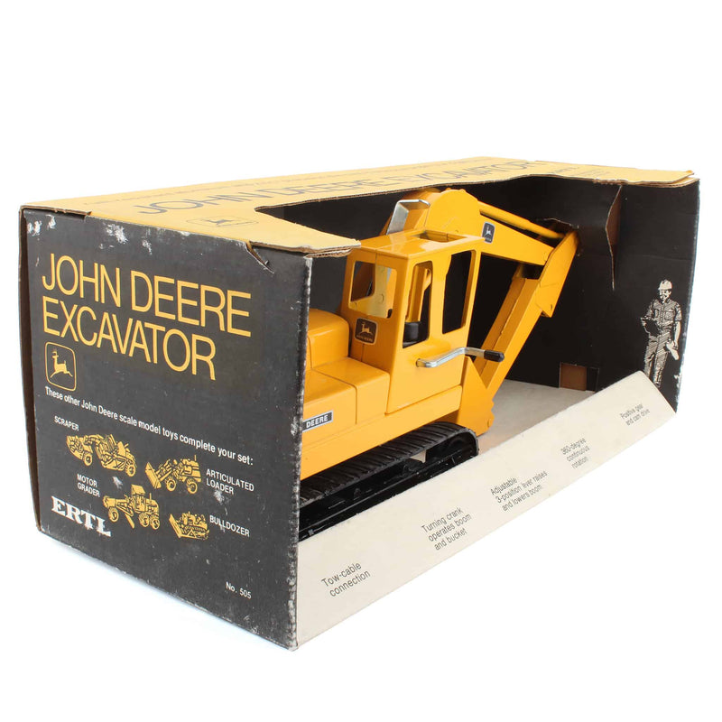 1/16 John Deere Excavator, Made in the 1970s by ERTL