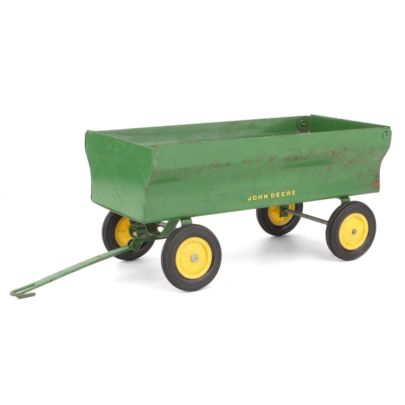 1/16 John Deere Flare Box Wagon from the 1970s - LOOSE