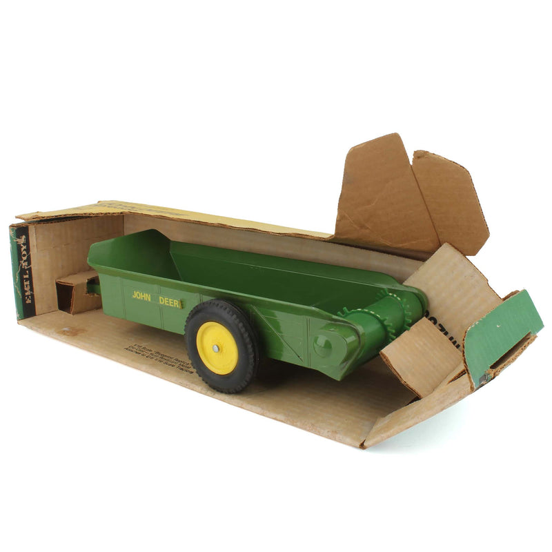 (B&D) 1/16 John Deere Manure Spreader by ERTL - Damaged Item