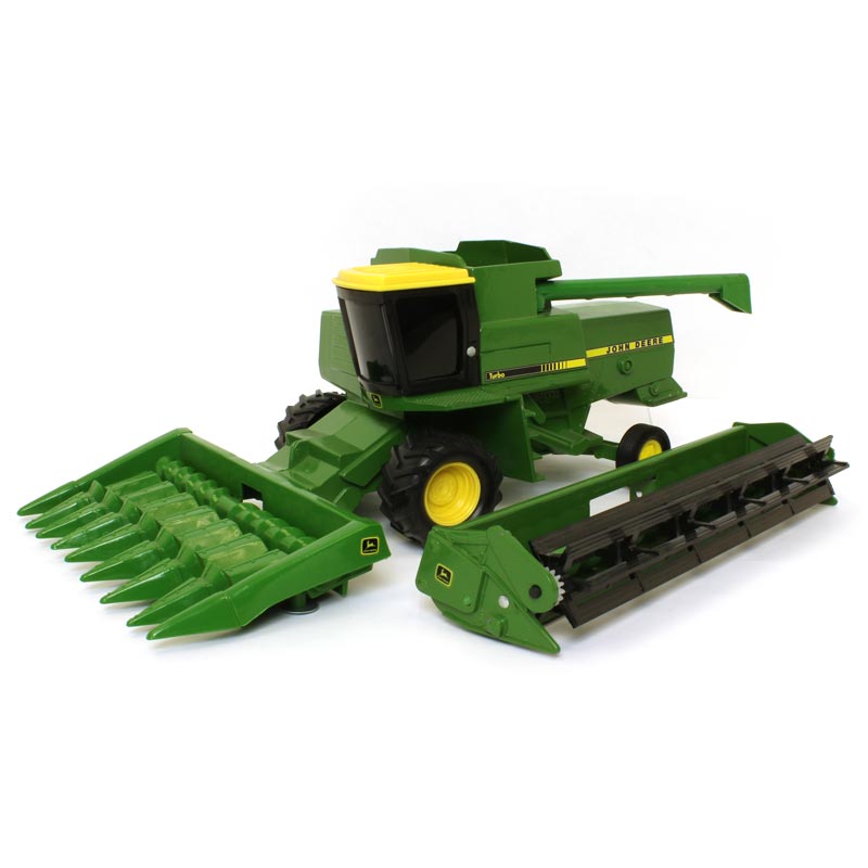 1/24 John Deere Titan Turbo Combine with Both Headers by ERTL - LOOSE