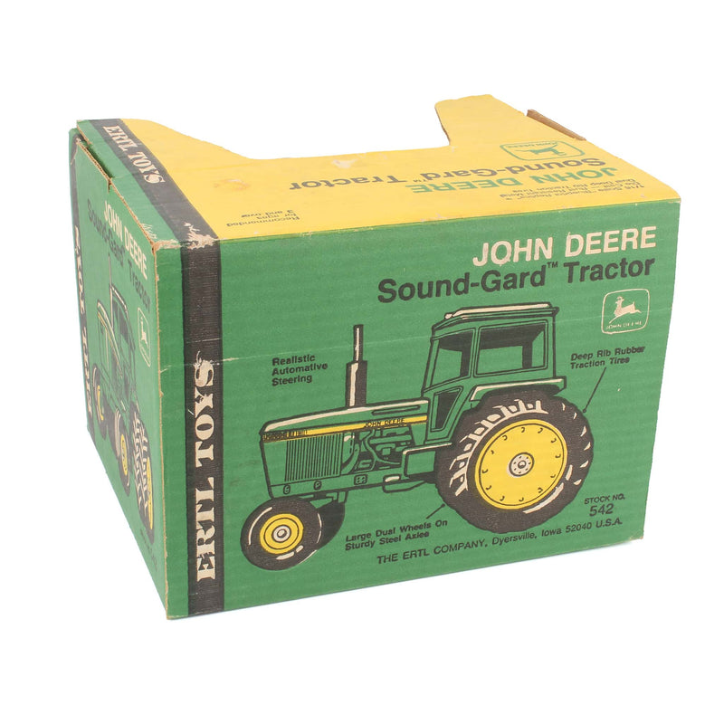 1/16 John Deere 4440 Tractor with Strobe Decal and Rear Duals, No Model Designation by ERTL
