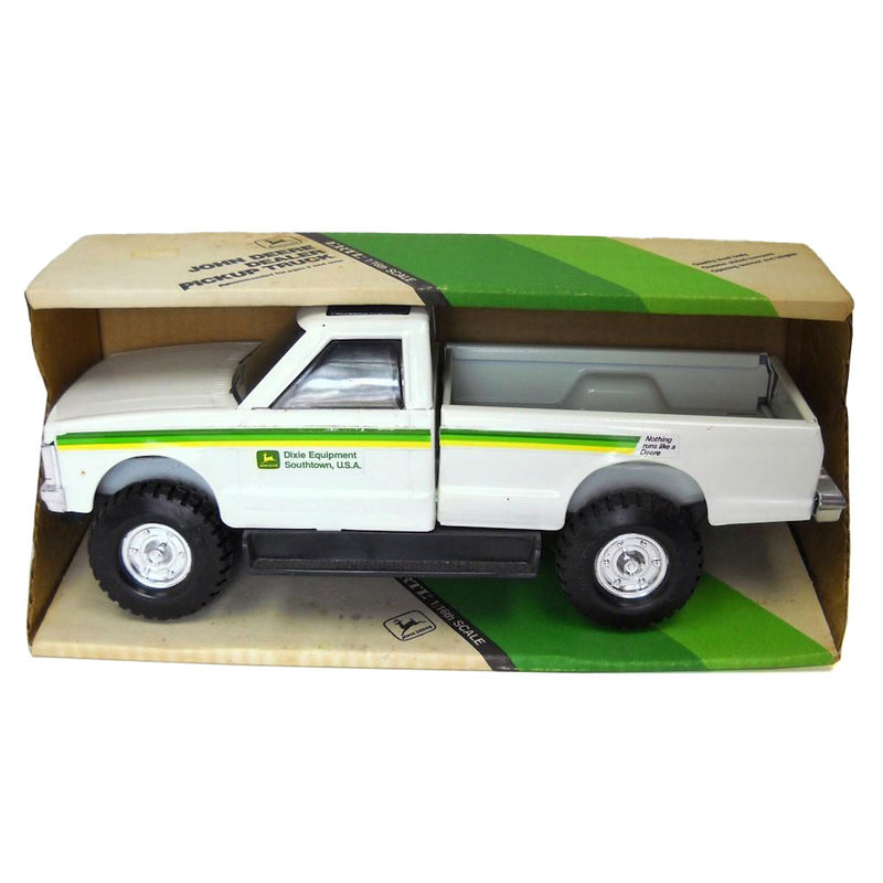 1/16 John Deere GMC Pickup Truck with Chrome Wheels