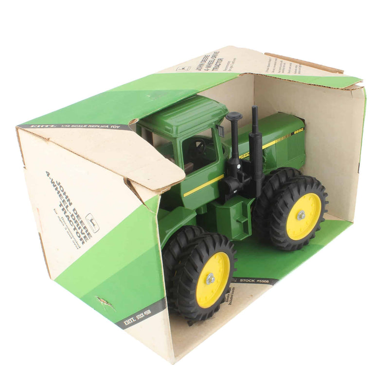 1/16 John Deere 8650 4-Wheel Drive Articulating Tractor with Duals and # Decal by ERTL