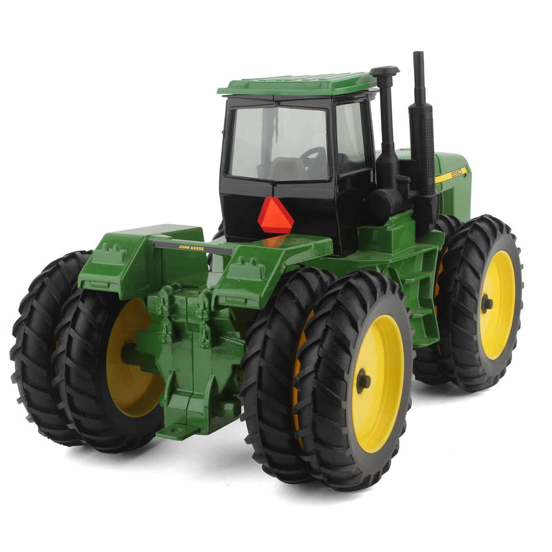 1/16 John Deere 8560 Articulating Diecast Tractor with Duals by ERTL - LOOSE