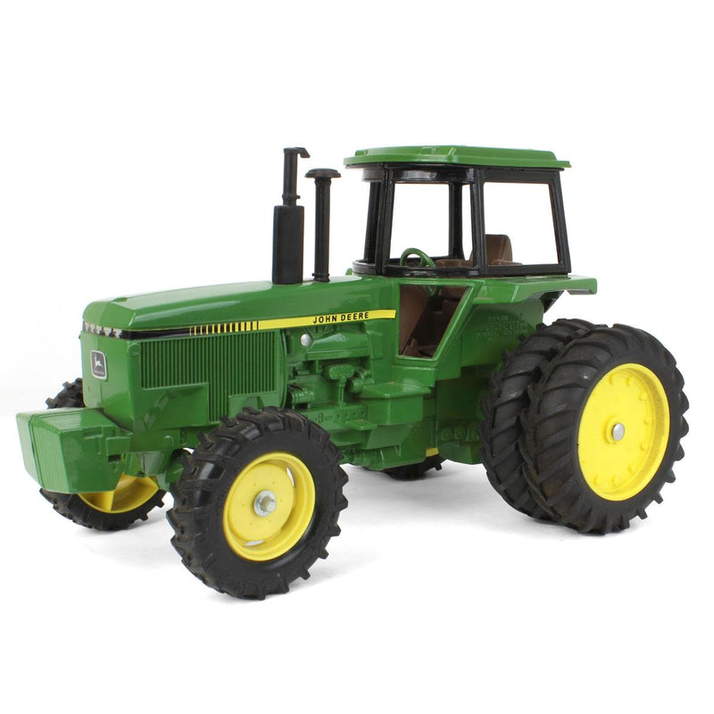 1/16 John Deere 4850 (No Model Number) Tractor with Duals by ERTL - Loose, No Box