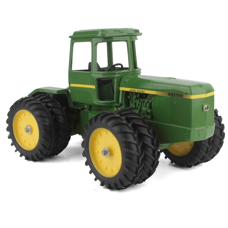 1/16 John Deere 8640 4-Wheel Drive Tractor with Duals by ERTL - LOOSE