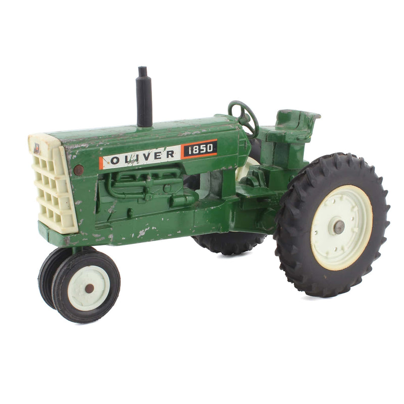 (B&D) 1/16 Oliver 1850 Narrow Front from the 1960s by ERTL - Damaged Item, LOOSE