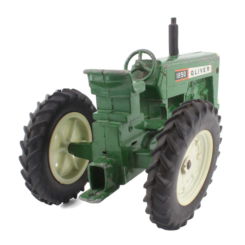 (B&D) 1/16 Oliver 1850 Narrow Front from the 1960s by ERTL - Damaged Item, LOOSE