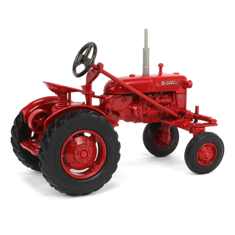 1/16 IH Farmall Cub Tractor with Early Style Grille & Muffler by ERTL, Special Edition