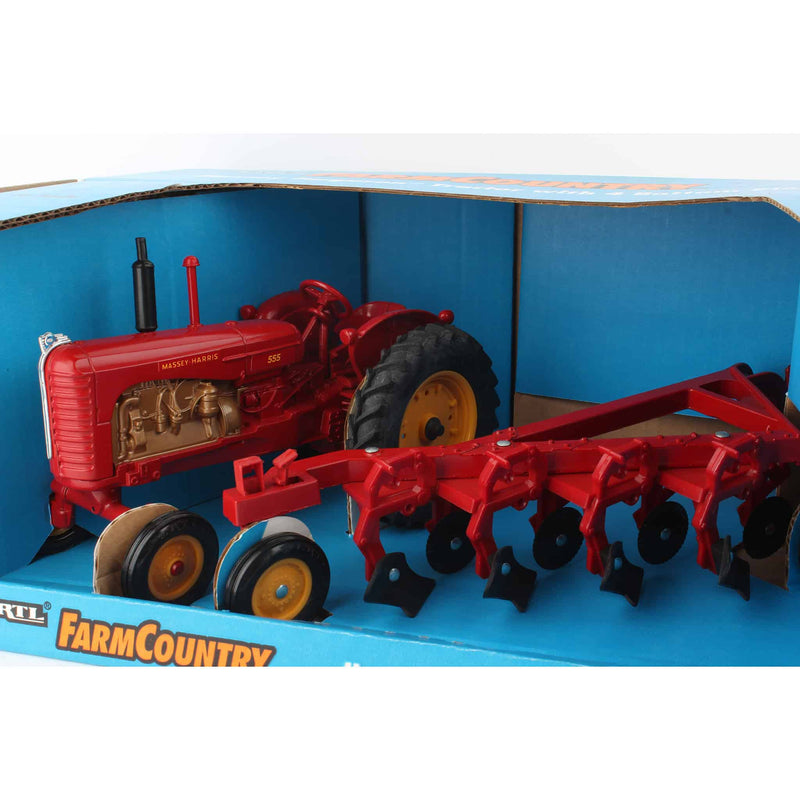 1/16 Massey Harris 555 Gold Engine with 4-Bottom Plow