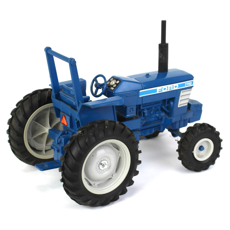 1/16 Ford 7710 Tractor with MFD and ROPS by ERTL - Loose, No Box