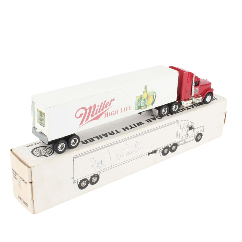 1/64 Miller High Life International Navistar Semi Truck & Trailer