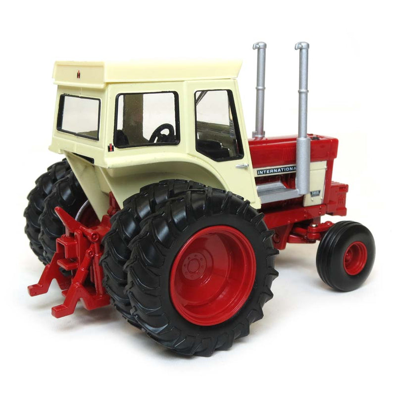 1/32 International Harvester 1468 Tractor with Duals and Cab by ERTL