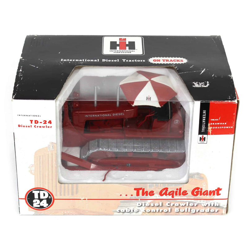 (B&D) 1/25 International Harvester Crawler TD-24 with Cable/Blade - Damaged Item