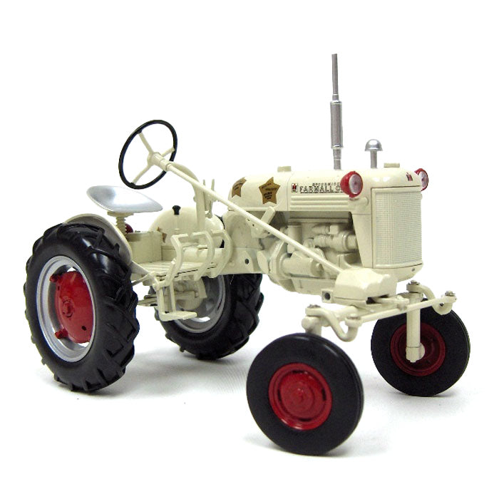 1/16 IH Farmall Cub Tractor White Demonstrator, 2009 Lafayette Farm Toy Show