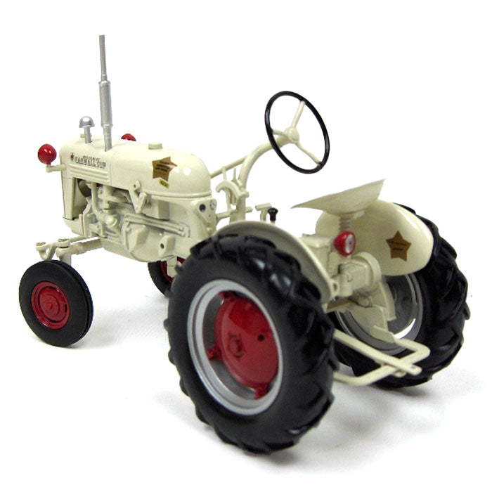 1/16 IH Farmall Cub Tractor White Demonstrator, 2009 Lafayette Farm Toy Show