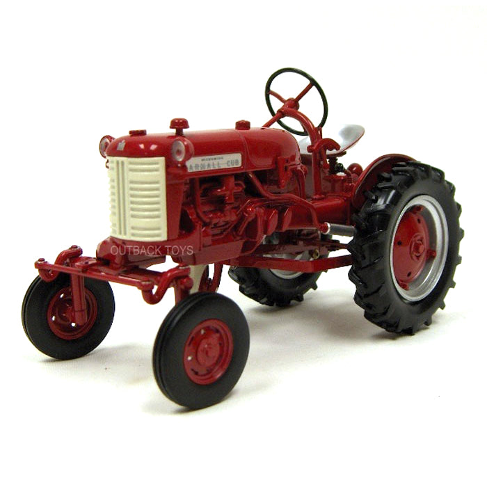 1/16 IH Farmall Cub 450 Style Tractor with Disk Plow by SpecCast