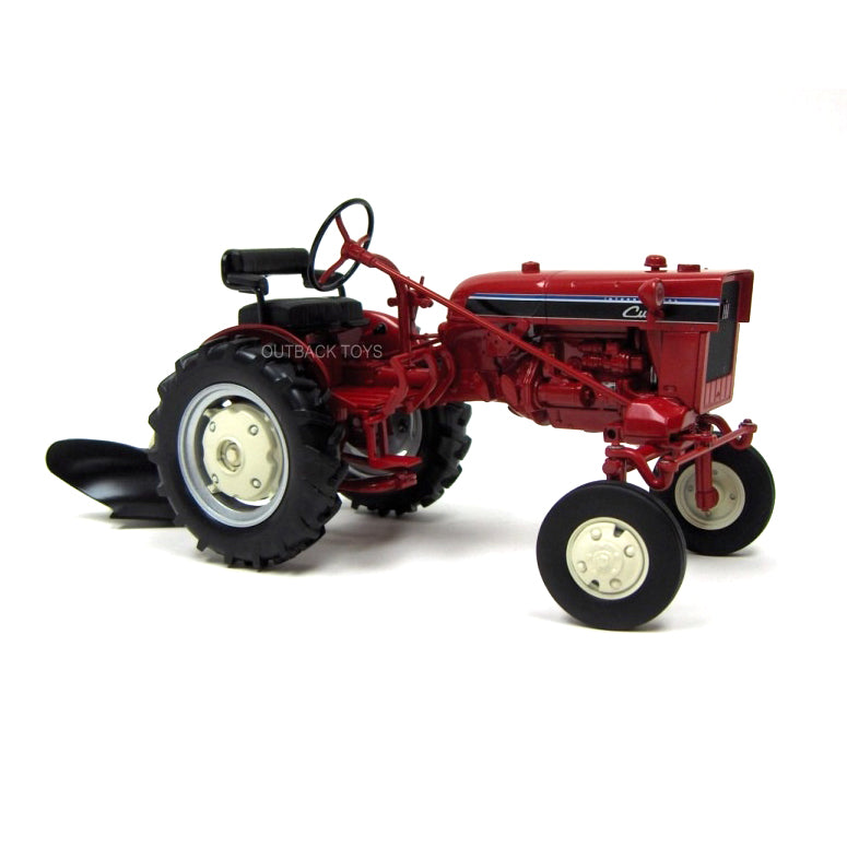 1/16 IH Farmall Cub Tractor with Fast Hitch 1 Bottom Plow, 2010 Lafayette Farm Toy Show